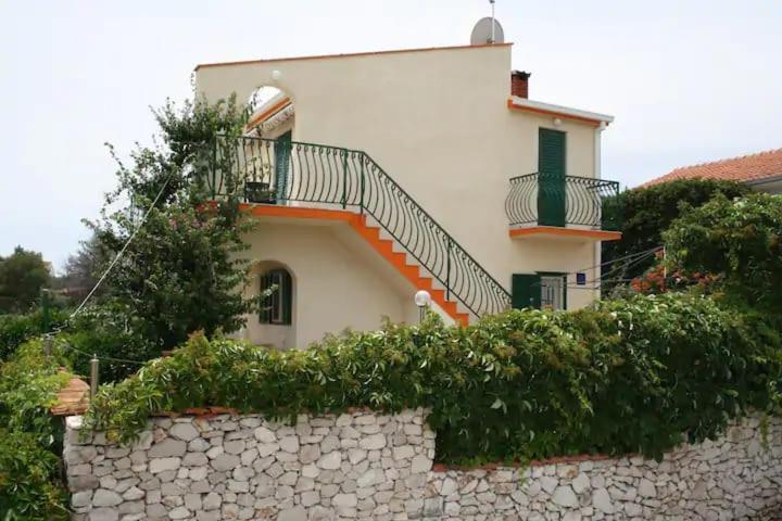 Apartman Marin Ražanj Buitenkant foto