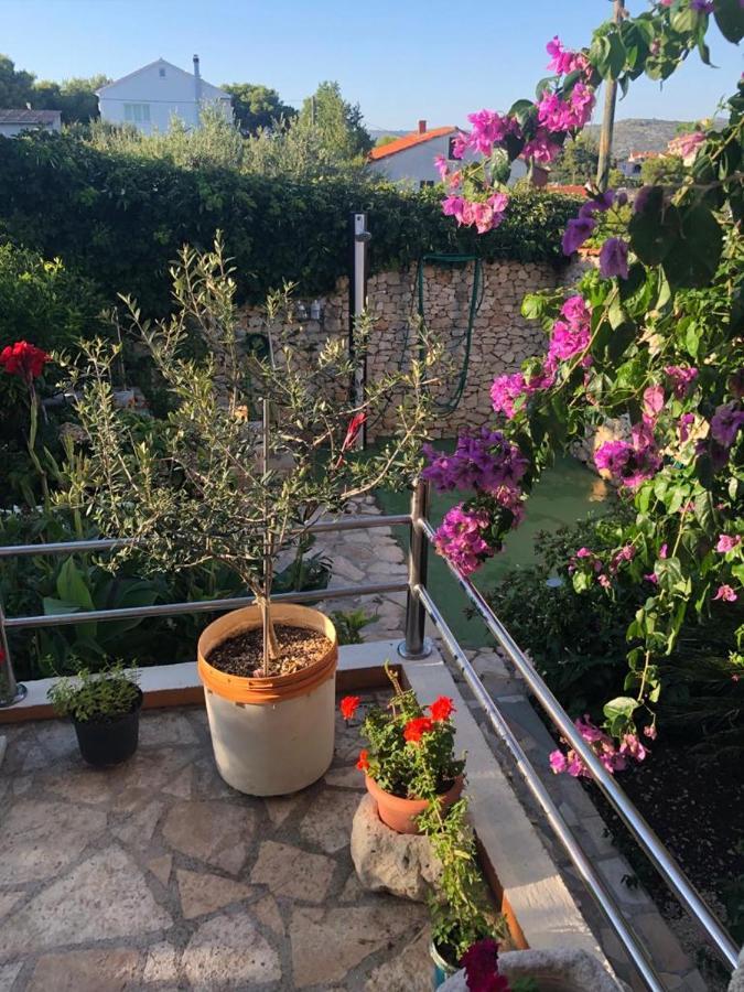 Apartman Marin Ražanj Buitenkant foto