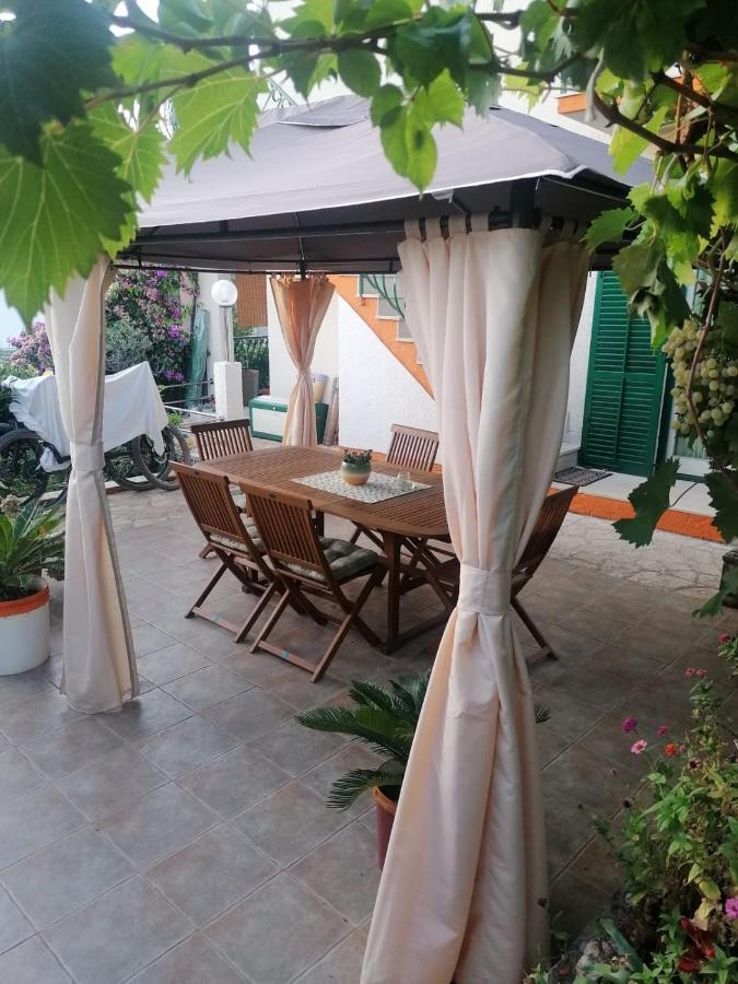 Apartman Marin Ražanj Buitenkant foto